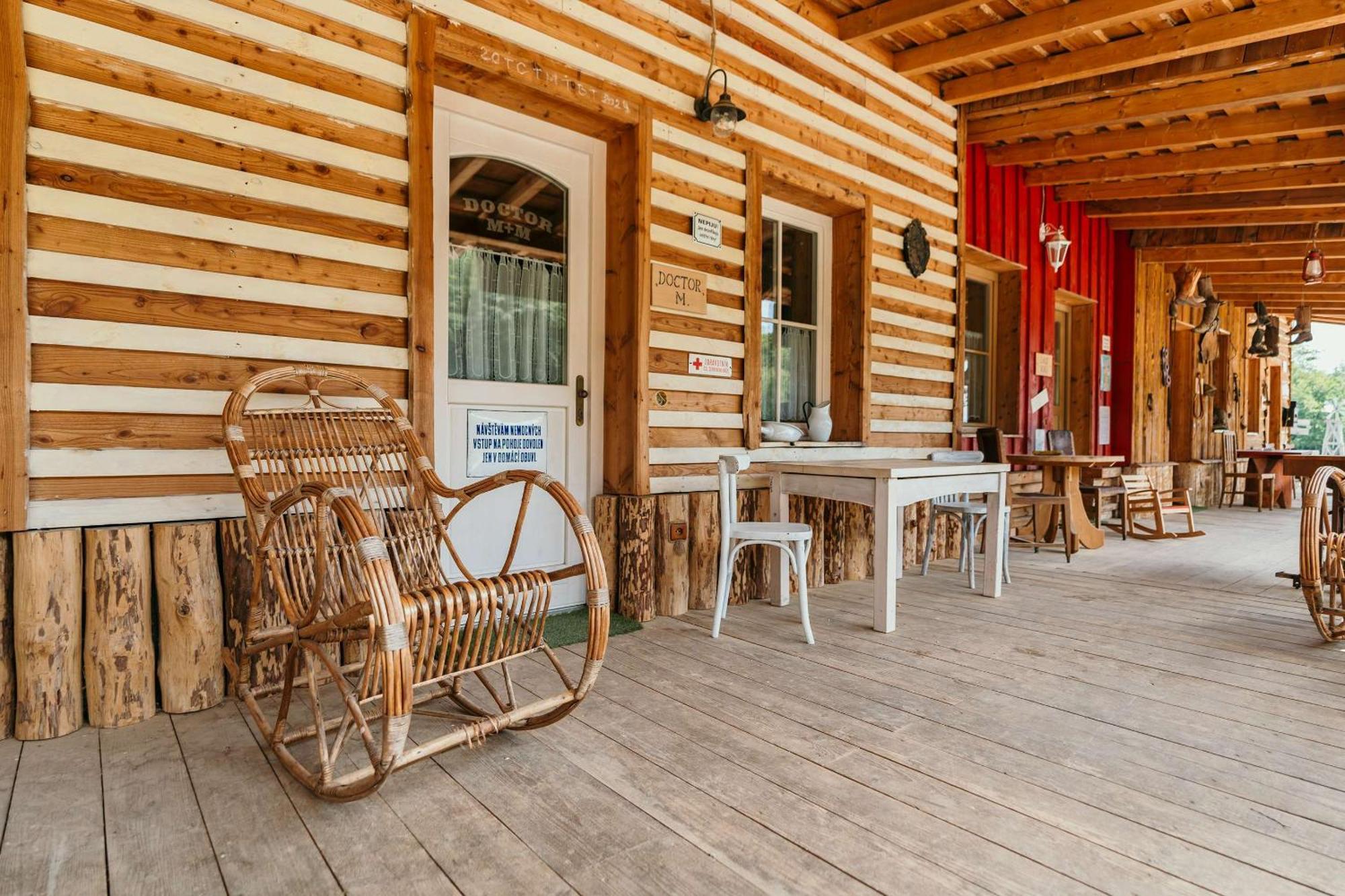 Ranch 13 - Western A Kone Nemšová Pokój zdjęcie