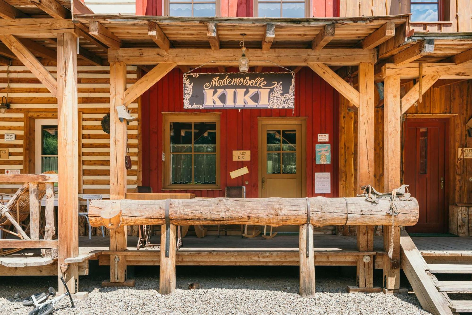 Ranch 13 - Western A Kone Nemšová Pokój zdjęcie